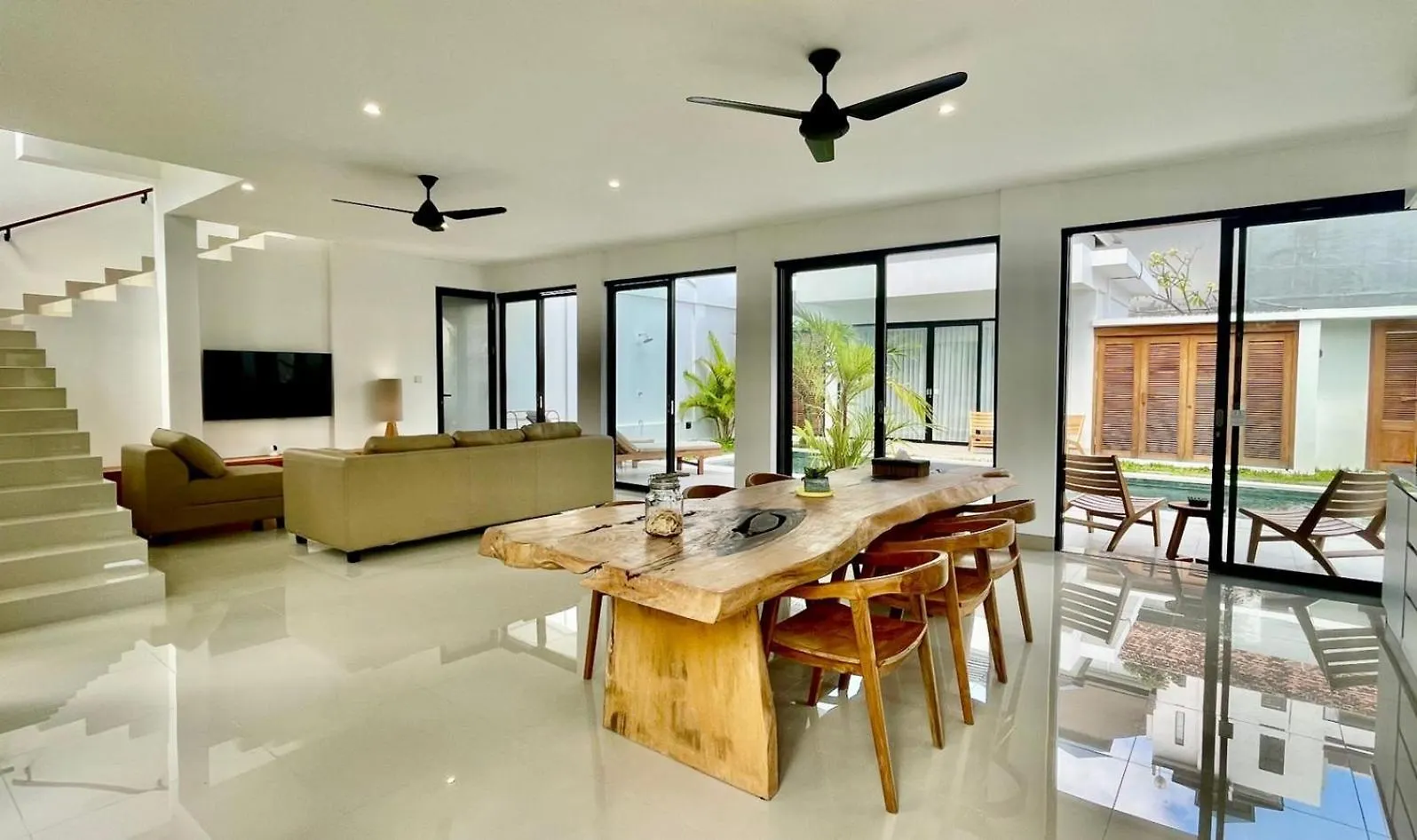 New Villa In The Center Of Seminyak & Kuta